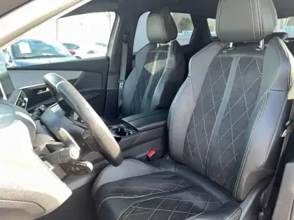 Photo 7 Peugeot 3008  BlueHDi 180ch S&S EAT8