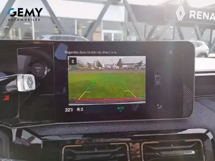 Photo 16 Renault 4 Renault  E-Tech Electrique 150 ch autonomie confort