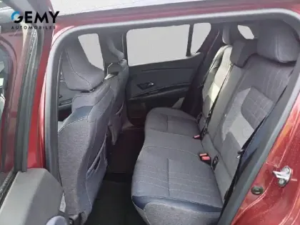 Photo 9 Renault 4 Renault  E-Tech Electrique 150 ch autonomie confort