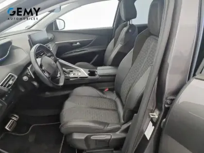 Photo 46 Peugeot 3008  Hybrid 225 e-EAT8