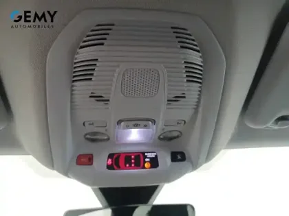 Photo 53 Peugeot 3008  Hybrid 225 e-EAT8