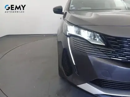 Photo 57 Peugeot 3008  Hybrid 225 e-EAT8