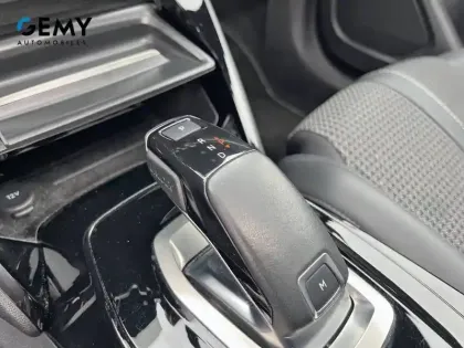 Photo 19 Peugeot 2008  PureTech 130 S&S EAT8