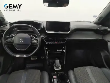 Photo 31 Peugeot 2008  PureTech 130 S&S EAT8