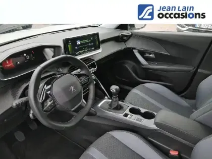 Photo 10 Peugeot 2008  PureTech 130 S&S BVM6