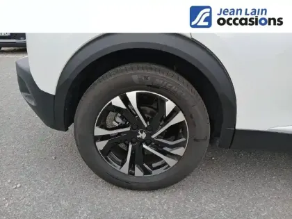 Photo 8 Peugeot 2008  PureTech 130 S&S BVM6