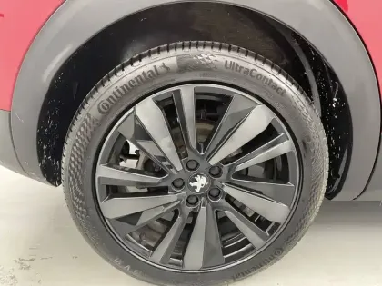 Photo 48 Peugeot 3008  Hybrid 225 e-EAT8