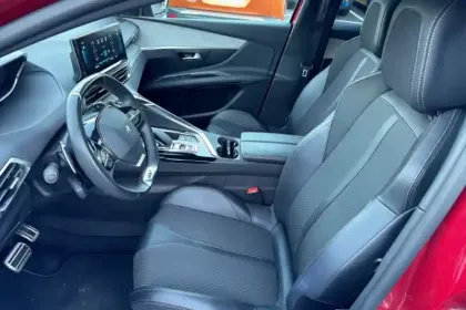 Photo 9 Peugeot 3008  Hybrid 225 e-EAT8