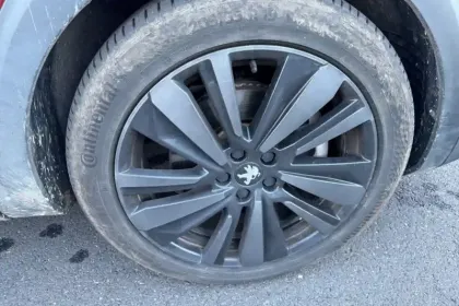 Photo 14 Peugeot 3008  Hybrid 225 e-EAT8