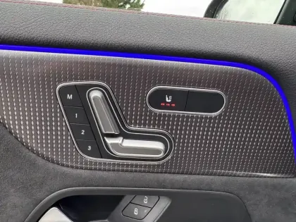 Photo 12 Mercedes EQA  250