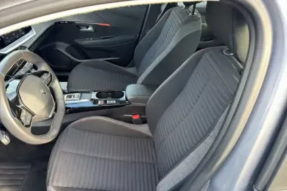 Photo 9 Peugeot 208  Electrique 50 kWh 136ch