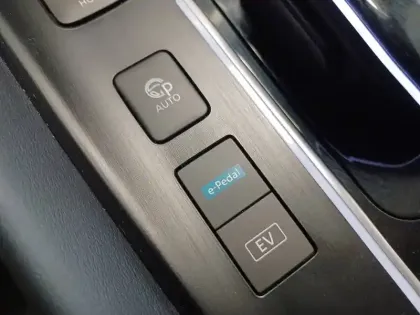 Photo 50 Nissan Qashqai  e-Power 190 ch