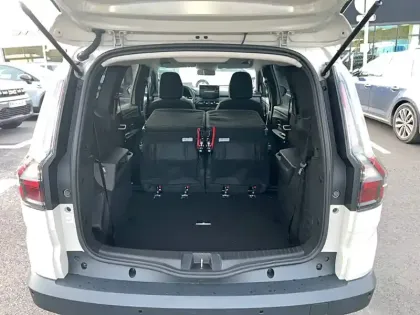 Photo 8 Dacia Jogger  Hybrid 155 7 places