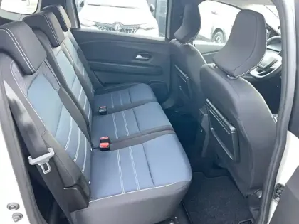 Photo 49 Dacia Jogger  Hybrid 155 7 places