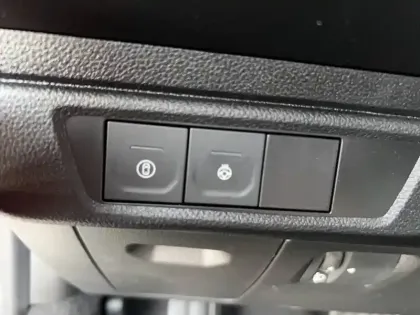 Photo 13 Dacia Jogger  Hybrid 155 7 places