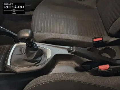 Photo 13 Peugeot 2008  PureTech 100 S&S BVM6