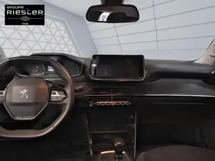 Photo 7 Peugeot 2008  PureTech 100 S&S BVM6