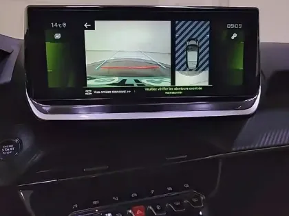 Photo 83 Peugeot 208  PureTech 100 S&S BVM6