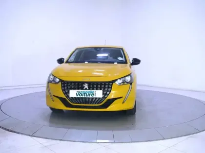 Photo 65 Peugeot 208  PureTech 100 S&S BVM6