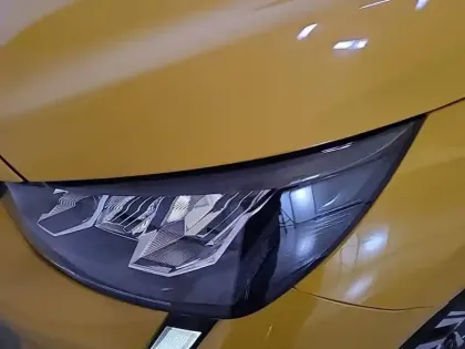 Photo 79 Peugeot 208  PureTech 100 S&S BVM6