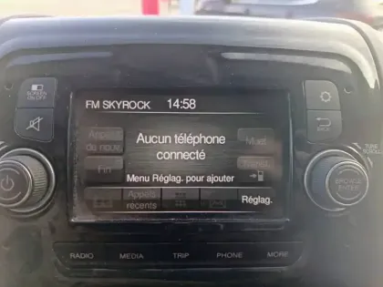 Photo 18 Citroën Jumper  CHASSIS DBLE CAB 4-35 L4 BLUEHDi 130 BVM6