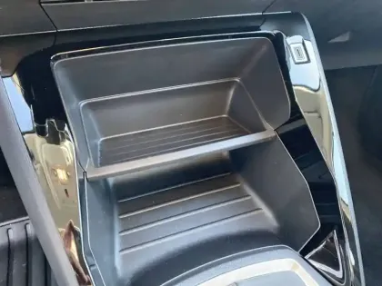 Photo 19 Peugeot 208  100 S&S BVM6