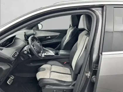 Photo 10 Peugeot 3008  Hybrid 225 e-EAT8