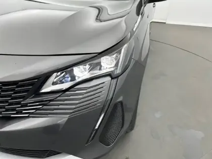 Photo 15 Peugeot 3008  Hybrid 225 e-EAT8