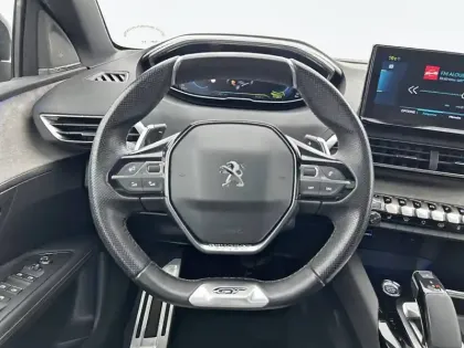 Photo 8 Peugeot 3008  Hybrid 225 e-EAT8