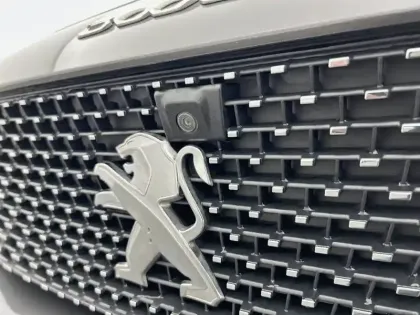 Photo 14 Peugeot 3008  Hybrid 225 e-EAT8