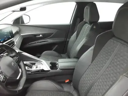 Photo 8 Peugeot 3008  BlueHDi 130ch S&S EAT8