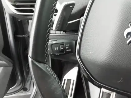 Photo 14 Peugeot 3008  BlueHDi 130ch S&S EAT8