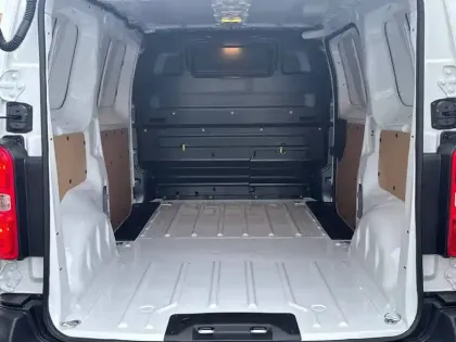 Photo 26 Peugeot Expert  FGN M DIESEL 120 CH MANUELLE