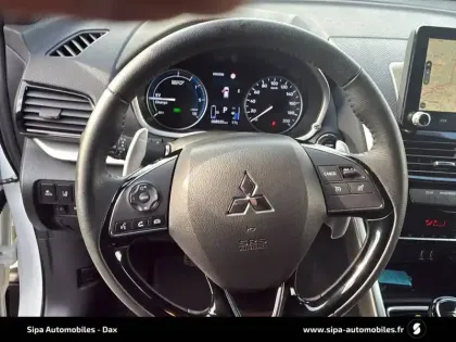 Photo 25 Mitsubishi Eclipse  Cross 2.4 MIVEC PHEV Twin Motor 4WD