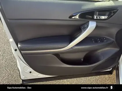 Photo 49 Mitsubishi Eclipse  Cross 2.4 MIVEC PHEV Twin Motor 4WD