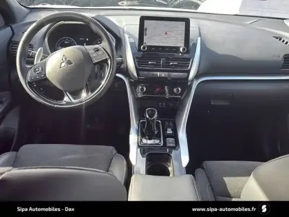 Photo 7 Mitsubishi Eclipse  Cross 2.4 MIVEC PHEV Twin Motor 4WD