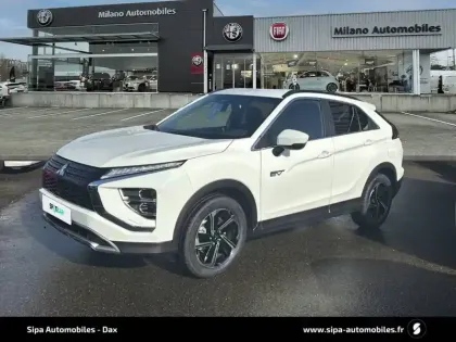 Photo 32 Mitsubishi Eclipse  Cross 2.4 MIVEC PHEV Twin Motor 4WD