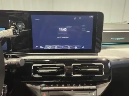 Photo 10 Renault 5 Renault  E-Tech Electrique 10 ch autonomie confort