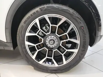 Photo 9 Renault 5 Renault  E-Tech Electrique 10 ch autonomie confort