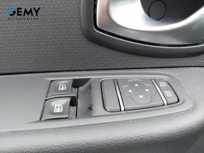 Photo 11 Renault Clio  dCi 90 E6C