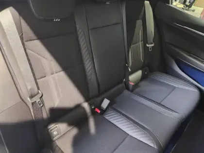 Photo 7 Renault Megane  E-Tech 220 ch autonomie confort