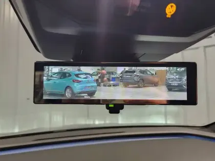 Photo 17 Renault Megane  E-Tech 220 ch autonomie confort