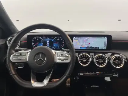 Photo 21 Mercedes Classe A  200 d 8G-DCT