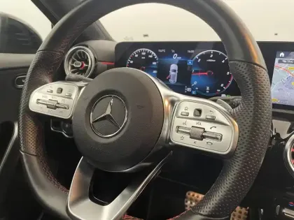 Photo 24 Mercedes Classe A  200 d 8G-DCT