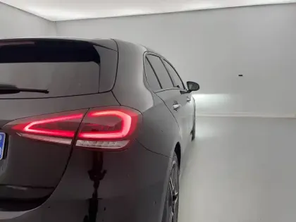 Photo 31 Mercedes Classe A  200 d 8G-DCT