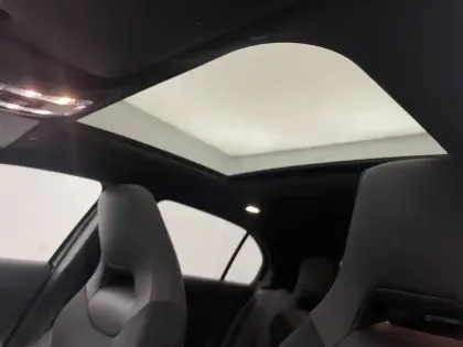 Photo 23 Mercedes Classe A  200 d 8G-DCT