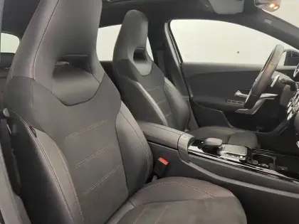 Photo 32 Mercedes Classe A  200 d 8G-DCT