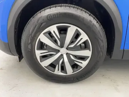 Photo 49 Peugeot 2008  Moteur électrique 136 ch