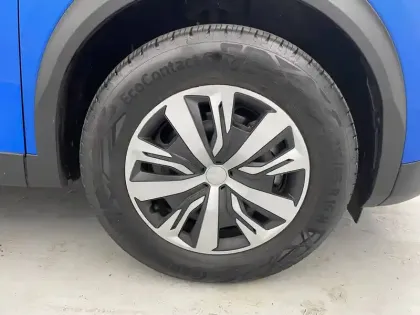 Photo 50 Peugeot 2008  Moteur électrique 136 ch