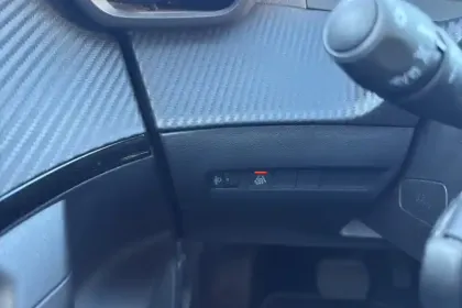 Photo 22 Peugeot 2008  Moteur électrique 136 ch